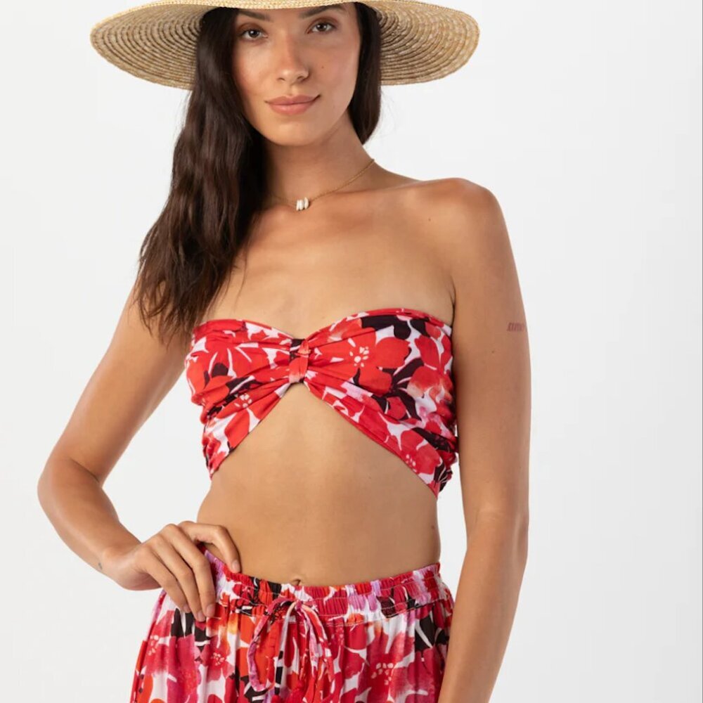 🌺 Tiare Hawaii Floral 2-Piece Set (Top & Skirt) - M/L - Picture 15 of 15